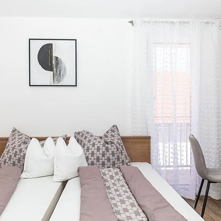 Apartament Simic *