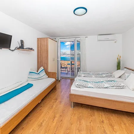 Simic Apartment