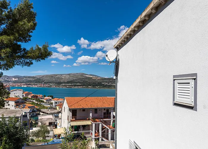 Simic شقة تروغير